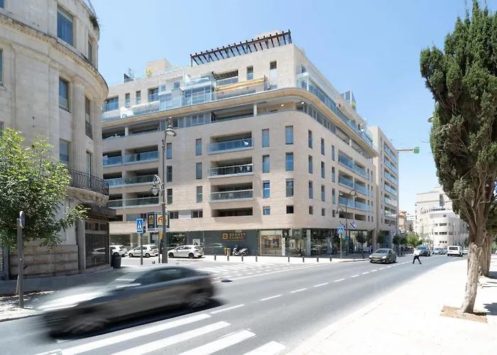 King David Residence Luxury 4 Bd/Pool/Gym/Parking